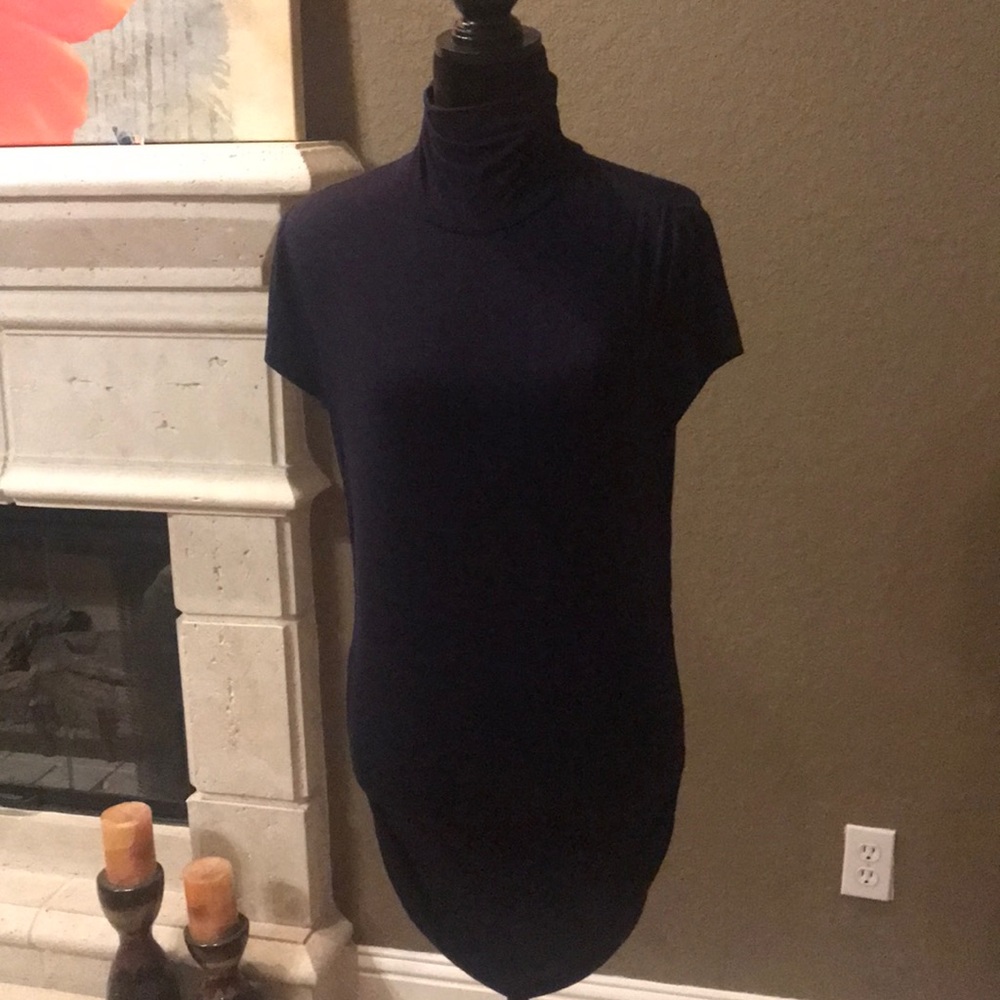 Kenneth Cole Navy pullover blouse